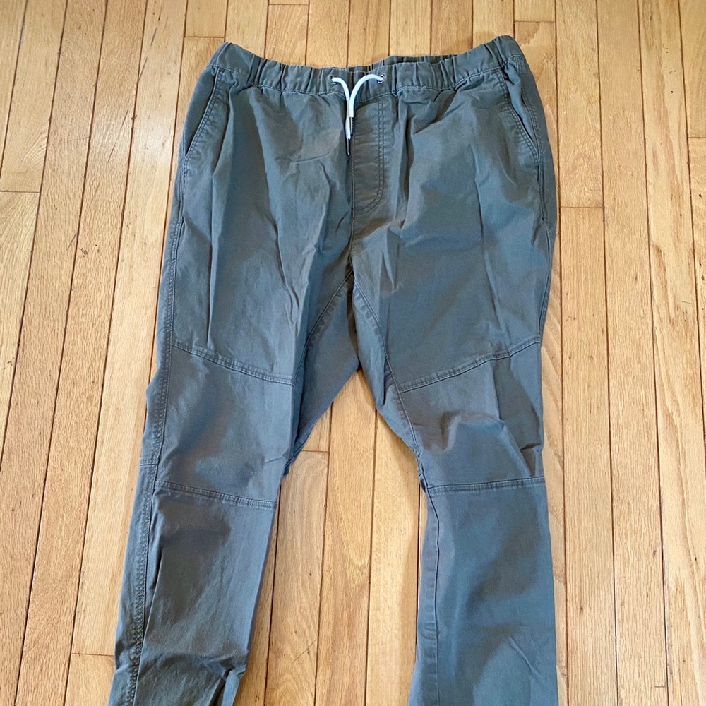Men’s Olive Green Khaki Joggers